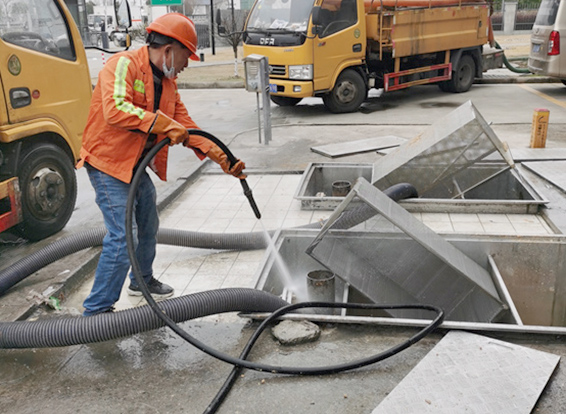 多宝镇隔油池清理